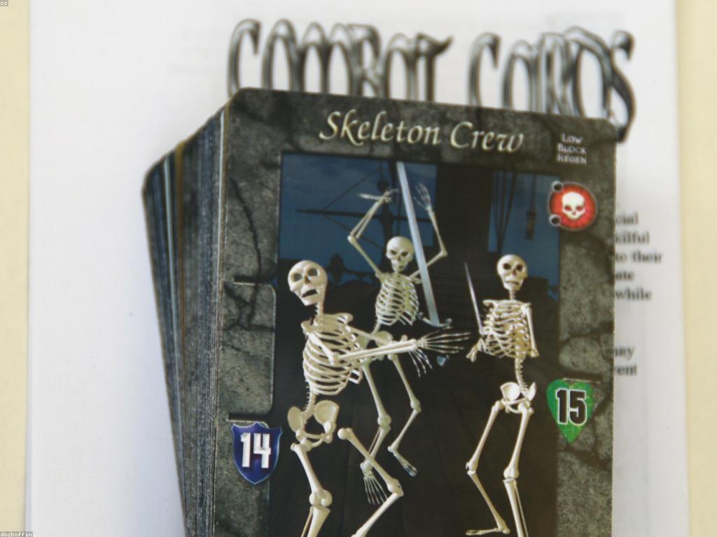 យុទ្ធសាស្ត្រនិងក្បួន: ការសម្រេចគោលដៅដោយផ្លូវការនិងការប្រកួត